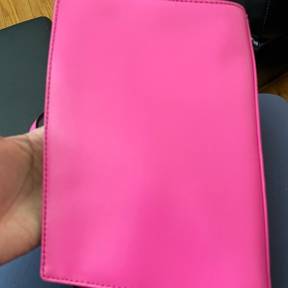 Adelia Hadley 2way Leather Bright Neon Crossbody Messenger removable strap clutc - Picture 5 of 14